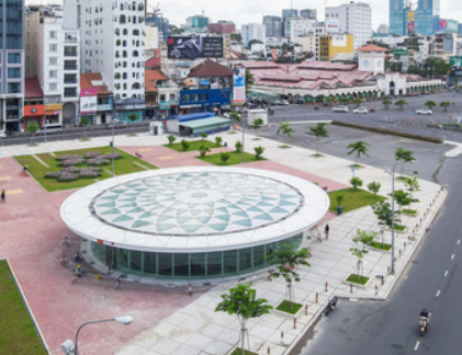 quảng cáo tại ga metro